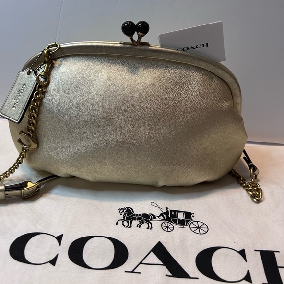 COACH Soft Kiss Lock Crossbody Clutch Metallic GOLD Soft Calf Leather EUC - Picture 3 of 14